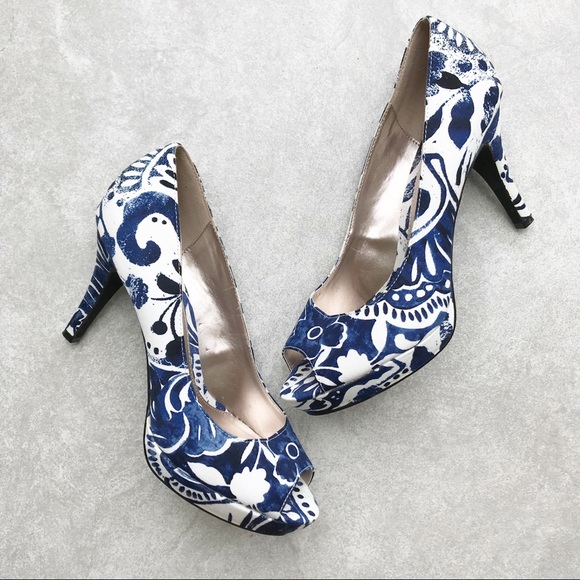Naturalizer Shoes - Naturalizer Tallie Blue Floral Peep Toe Heels
